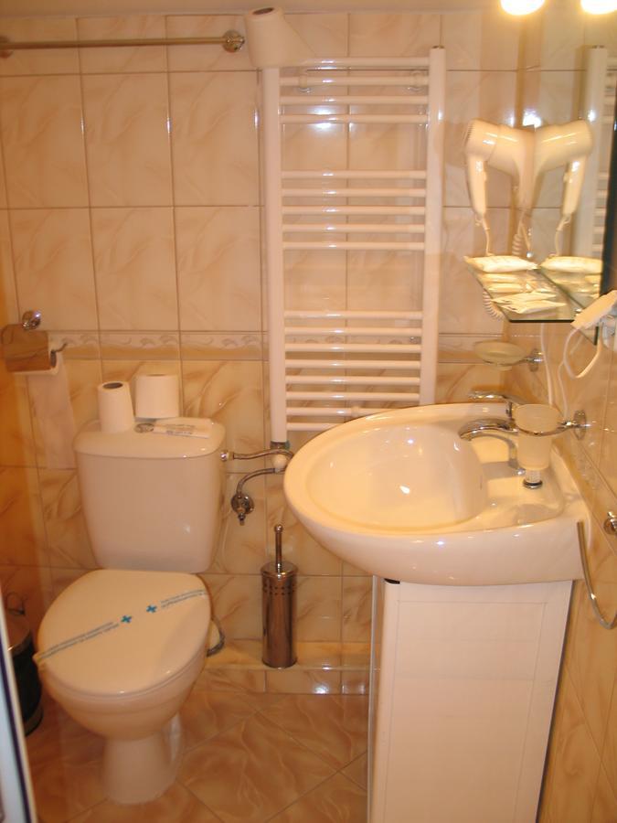 Kovanlika Hotel Razgrad Экстерьер фото